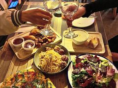 -Common Table · Brunch & Coffee