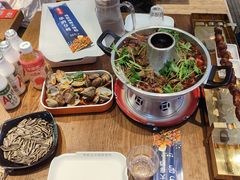-华府九号海鲜烧烤大排档(龙域店)