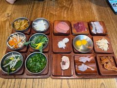 -银米·云南传统过桥米线(双廊黑金冠店)