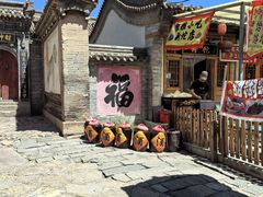 -暖泉小吃广场