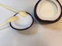 -志龙皇冠吃货椰子铺