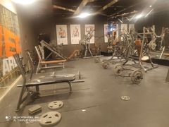 -古德菲力健身(中关村大恒店)