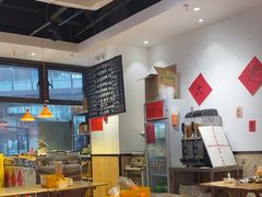 -柳州肥姨妈大骨螺蛳粉(曹路店)