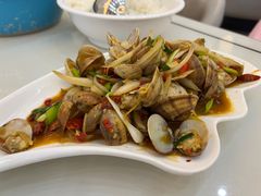 -覃记海鲜美食餐厅