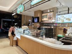 -上海市长春食品商店(淮海中路店)