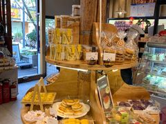 -昆明冠生园·蛋糕·面包(南强街店)