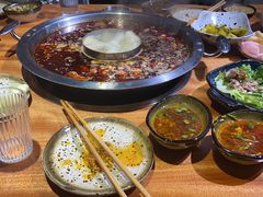 -花满溪火锅(吉大南校店)