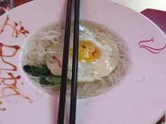 -锦凤凰量贩KTV(劳动南路店)