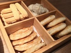 中式糕点拼盘-融和里(华润·二十四城店)