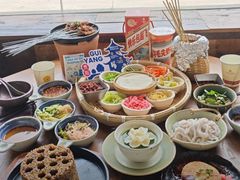 -包整·丝娃娃(甲秀楼景观店)