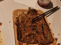 -小河公主秘制烤羊腿(小绿谷店)