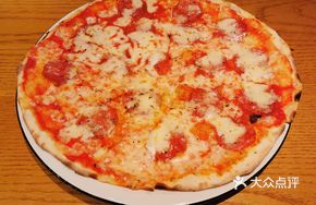 American Spicy Sausage Pizza