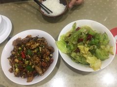 -建辉湖南土菜馆(南大街店)