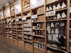 -MUJI无印良品(滨江宝龙城店)