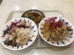 -正南齐北·老街糯米团(洪崖洞店)