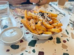 -MOMENTI手工意面(晶耀前滩店)