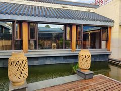 -云南荟·湖畔领宴(领事馆店)