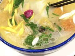 -香麒园·过桥米线·南湖雅宴