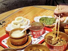 -万方圆拌粉瓦罐汤(恒茂华城店)