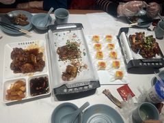 -老周家酱卤猪蹄私房菜(克拉玛依西街店)