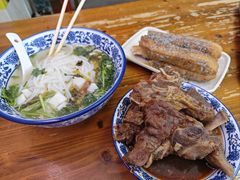 -唐记牛骨粉(陶溪川店)