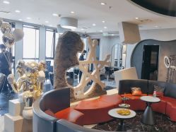-TOP HAIR SALON