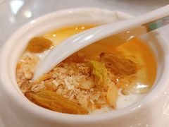 -汗腾格里·风味餐厅(新疆驻京办店)