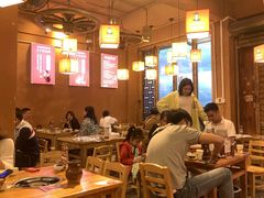 大堂-阿婆情腊排骨火锅(金虹路店)