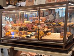 -RUXU入续糖水铺与包(卓悦中心店)