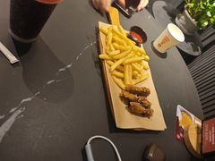 -必胜客(松雷店)
