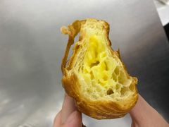 爆浆牛角包-六贤记(杭州龙湖滨江天街店)