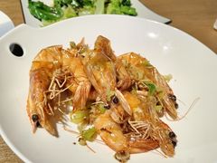 -臻鲜燕海鲜融合餐厅(金陵style店)