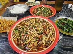 -江湖黑大兔(杨家坪店)