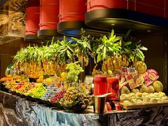 -雍容荟帝王蟹活龙虾展台自助(IFS黑金店)