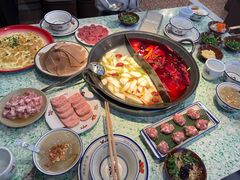 -鸿姐老火锅(疁城新天地店)