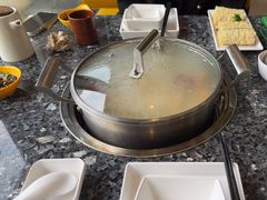 -一席地·本地鸡窝·杭帮鸡火锅(萧山银隆百货店)