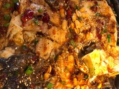 -鸣记脆皮烤鱼·海鲜烤鱼(三八广场店)