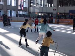 -冠军冰场CHAMPION RINK(中华城店)