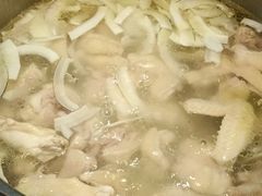 -大头椰·海南椰子鸡火锅(思明万象城店)