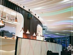 -亚洲国际大酒店·云顶阁旋转自助餐厅