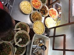 -饭饱香土碗菜(新科店)