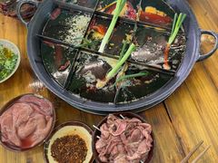 -正南齊北重庆老火锅(光华村直营店)
