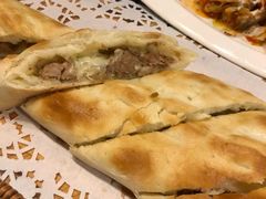 特色纯牛肉奶酪披萨-Mevlana梅夫娜土耳其餐厅·清真