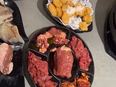 -啊美丽炭火烤肉(滑翔一店)