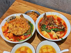 -螺小胖柳州螺蛳粉(钟楼总店)