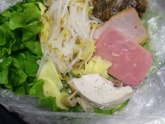 -郑志龙云南过桥米线(南坊总店)