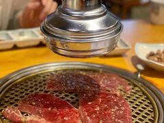 -唯成•韩国炭火烤肉 유성고기