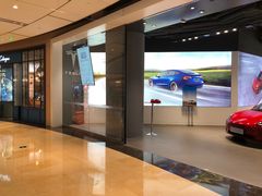 -TESLA 特斯拉(上海太古汇体验店)