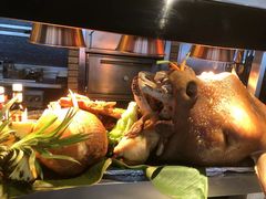 -唐拉雅秀酒店-西锦汇空中BBQ·思创餐厅