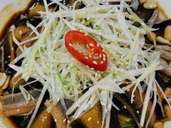 -明记海鲜城（新港西路店）-立体停车场